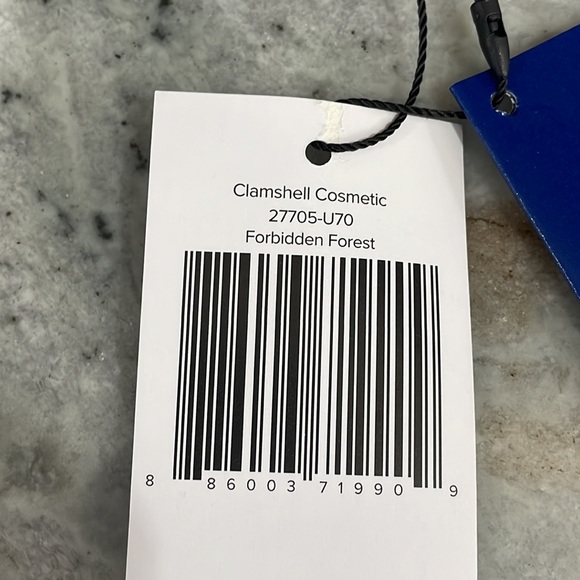 BNWT Vera Bradley Harry Potter FORBIDDEN FOREST Clamshell Cosmetic Bag Hedwig - Picture 13 of 16